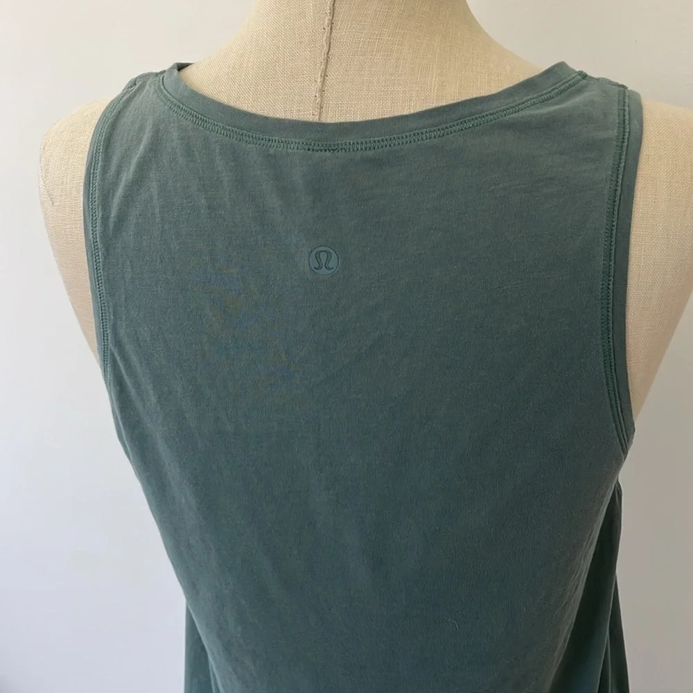 Lululemon Front Tie Racerback Tank Top size 6 - Picture 5 of 8